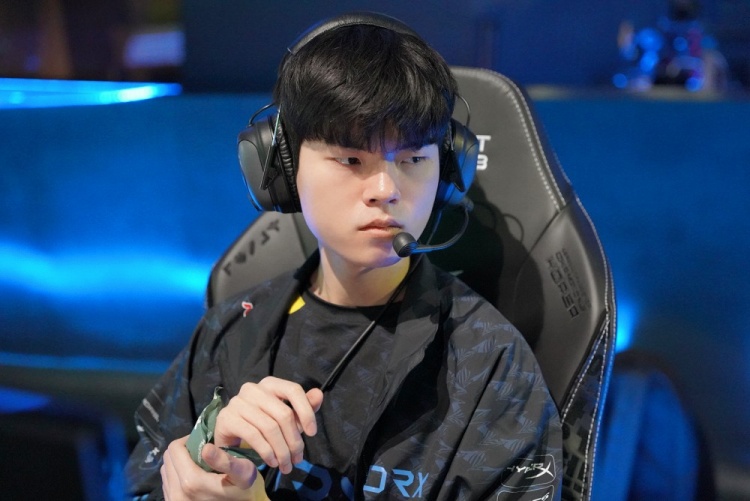 他融合了传 他融合了传