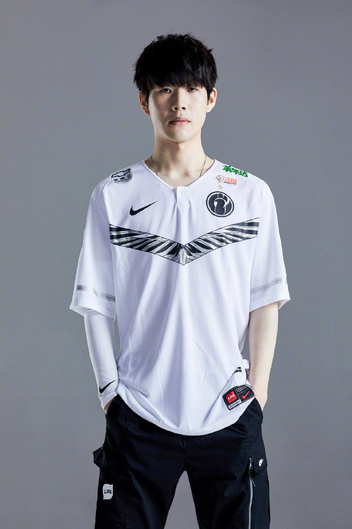 够重回顶峰 够重回顶峰