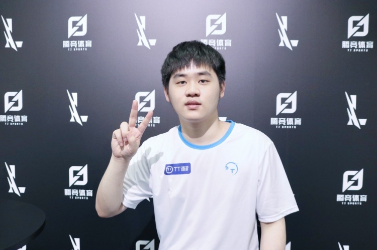 表现并没有 表现并没有